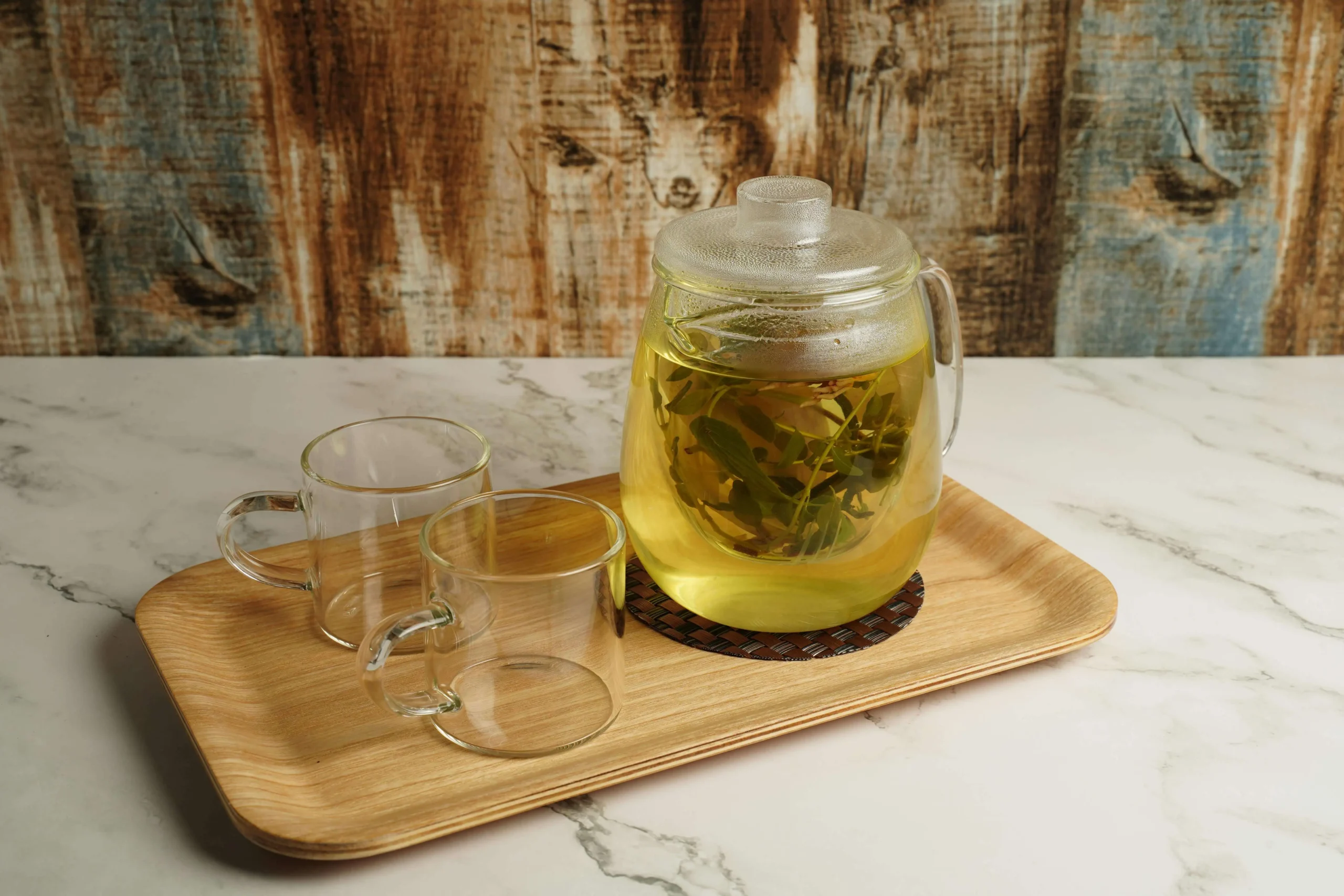 Menopauza po 40-tce? To może być perimenopauza. Sprawdź, jak odzyskać kontrolę.