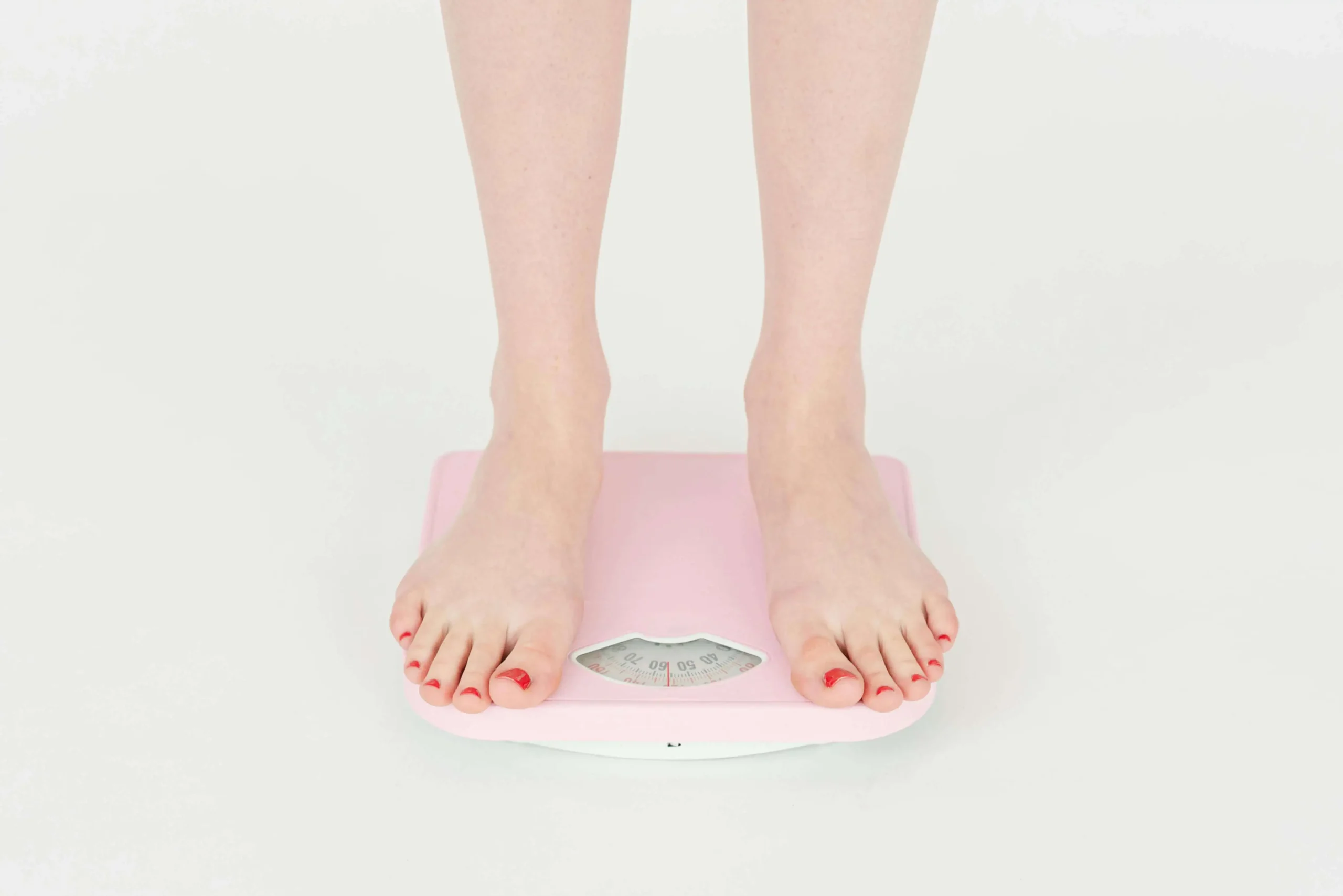 Zioła na menopauzę na odchudzanie – dlaczego waga rośnie i jak natura może pomóc?